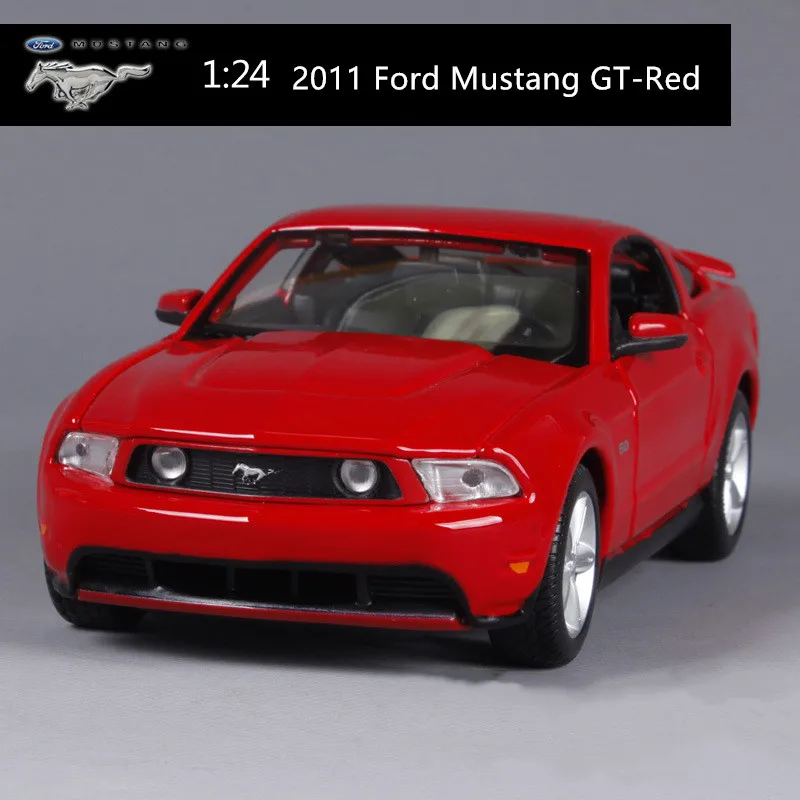2011 Mustang-Red Изысканная 1:24 модель из сплава Mustang GT, модель спортивного автомобиля, коллекция премиум и gif - Цвет: 2011 Mustang-Red