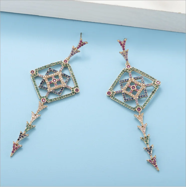 

Geometric zircon shaped zircon earrings female 2021 new earrings