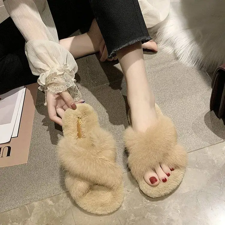 

2021 Spring and Summer New Outer Wear Fur Slippers Female Korean Version of Rabbit Fur Cross Cotton Tow Female Students Net Red