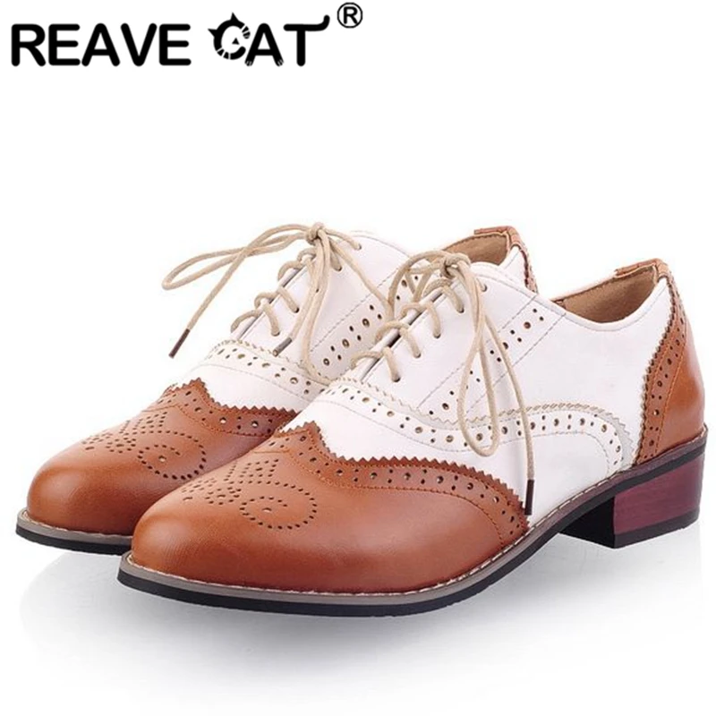 

Женские туфли на блочном каблуке REAVE CAT, повседневные весенние туфли больших размеров 34-43 с круглым носком и шнуровкой, смешанные цвета, бежевые и коричневые, A4594