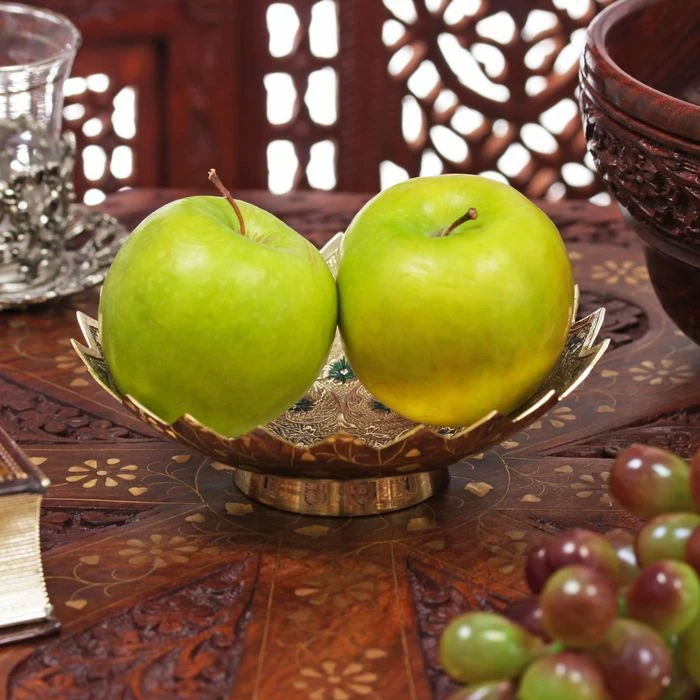 Тарелка латунного цвета с эмалью Универсальность 5x15x15 см Посуда Сервировка для кухонных принадлежностей Тарелки Обед Бар Дом Сад.