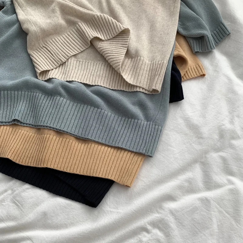 

Summer women's casual solid color V-neck short-sleeved loose thin sweater