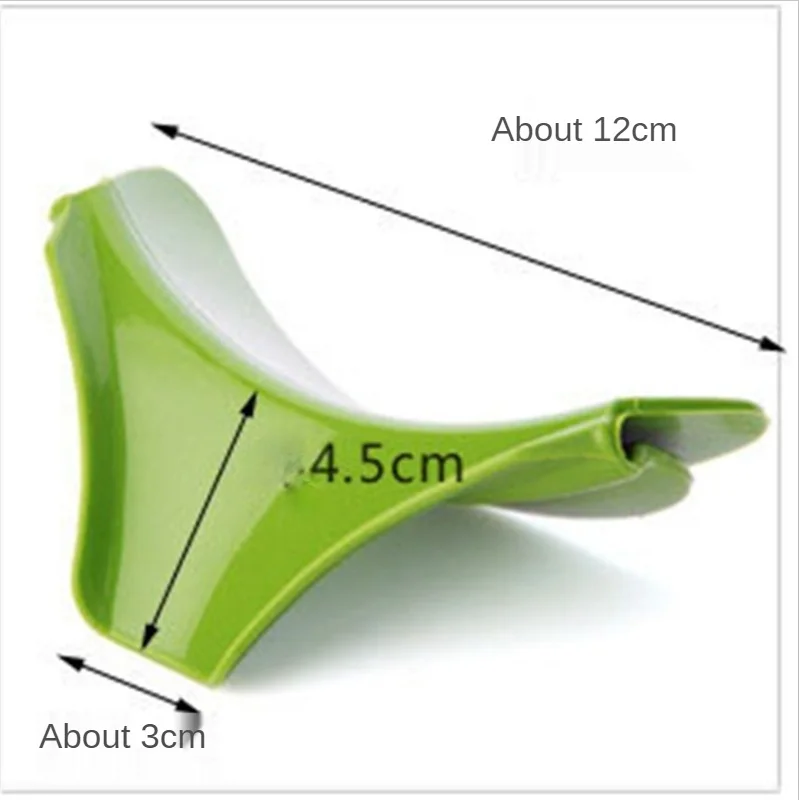 

1PC Silicone Soup Pouring Device Kitchen Accessories Pot Soup Edge Deflector Creative Anti-Spilling Soup Gadget Funnel