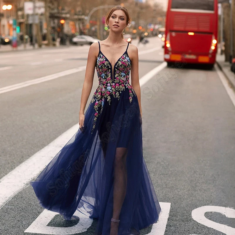 

2022 New Fashion Customised Evening Dresses V Neck Appliques Prom Robe De Soiree Graduation Formal Celebrity Vestidos Fiesta