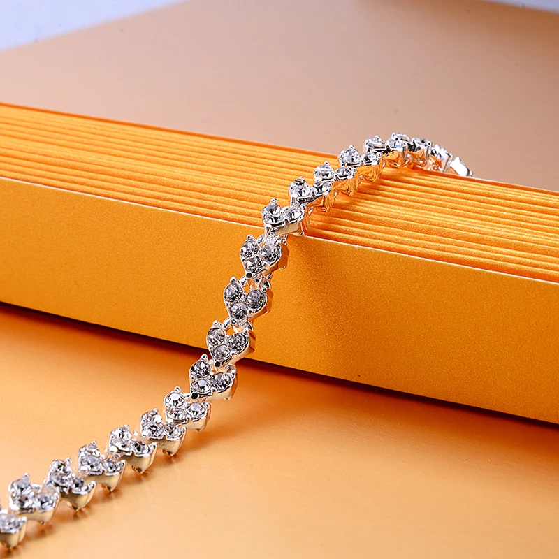 Роскошный браслет из стразовых браслетов pulseira feminina модный обаятельный кристальный наручный цепочка для женщин Бриллиантовые украшения.