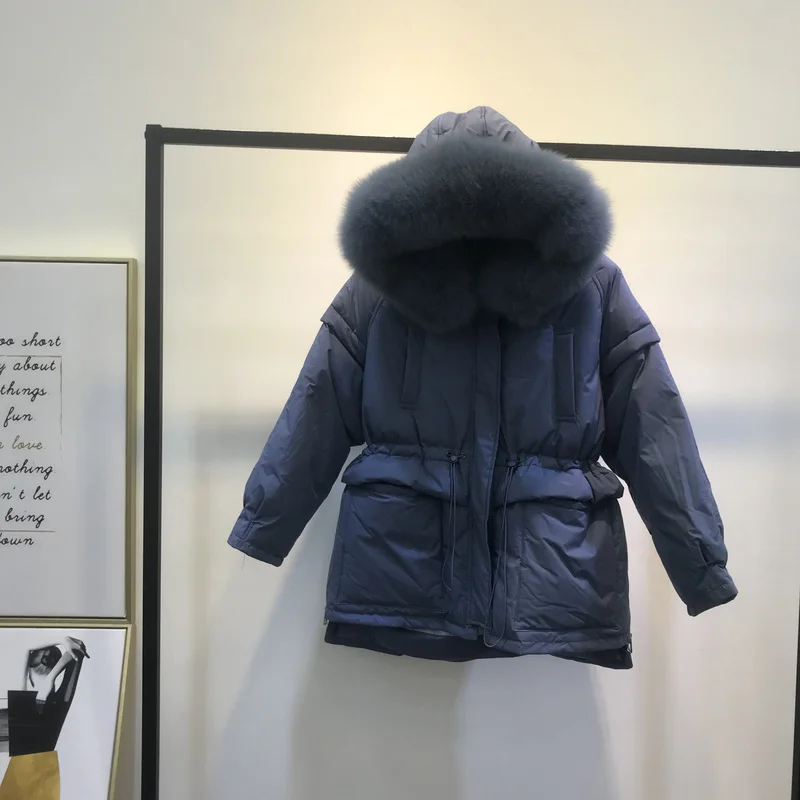 Пуховик женский зимний на утином пуху с капюшоном и воротником из лисьего меха