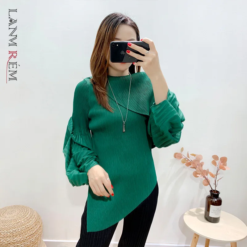 

LANMREM Shirt Women's Autumn Long Pleated Lapel Bubble Sleeve Irregular Shirts Female Loose Casual Top 2D5015