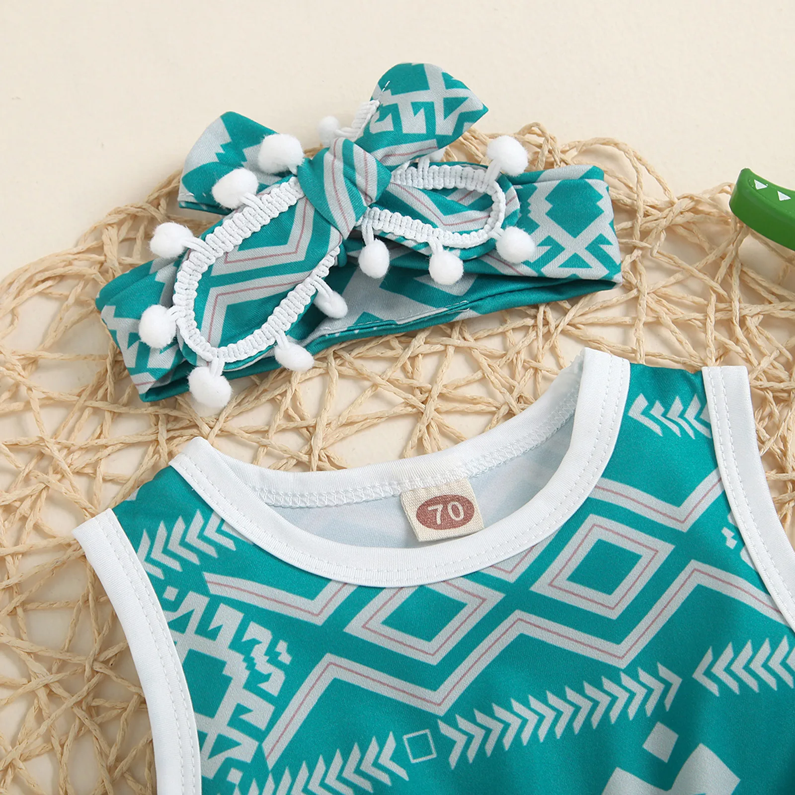 Детский летний комбинезон с бахромой и повязкой на голову без рукавов |