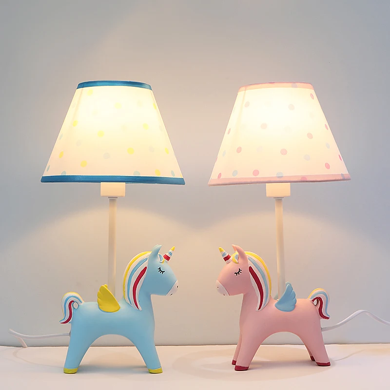 Скандинавский конь детская комната светодиодные светильники кровать боковые