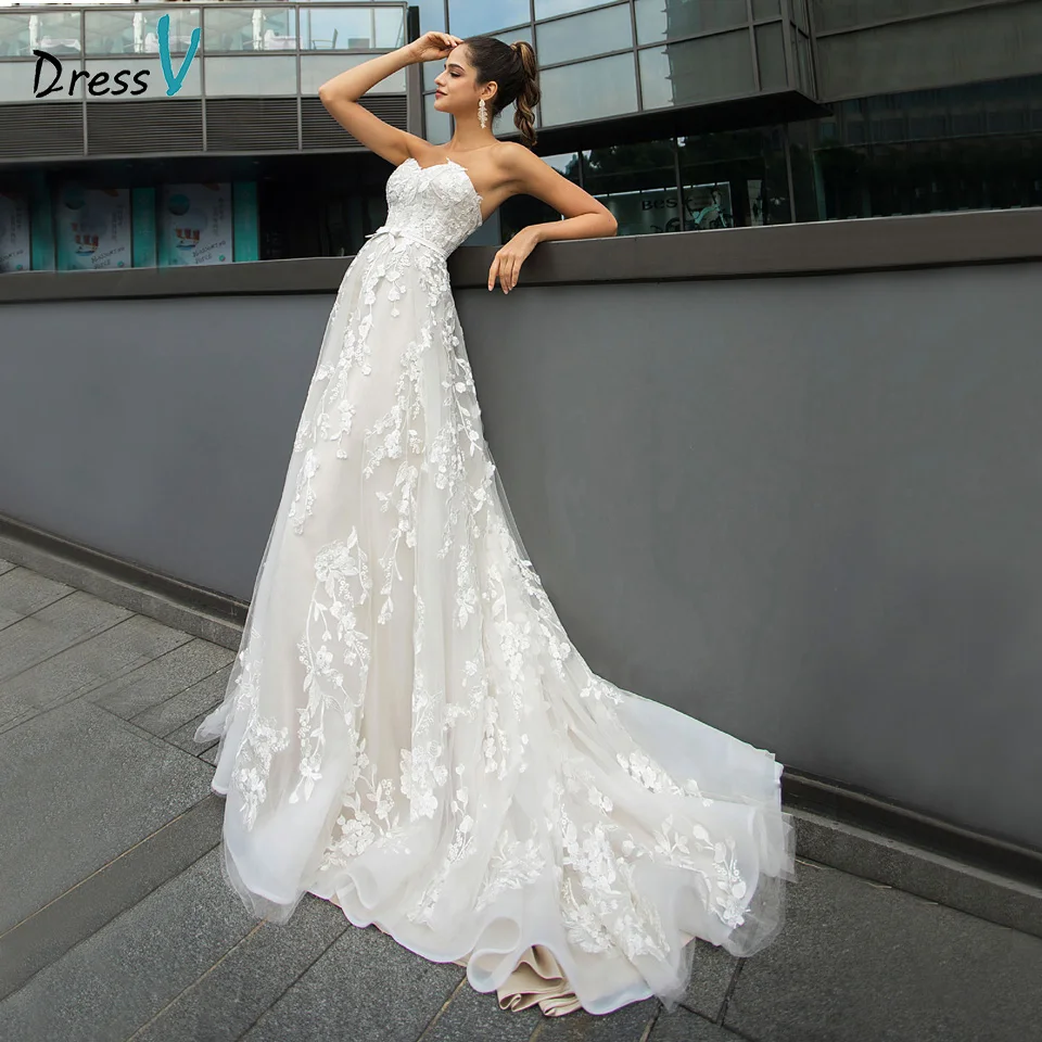 Свадебное платье с V образным вырезом трапециевидной формы аппликацией и бантом