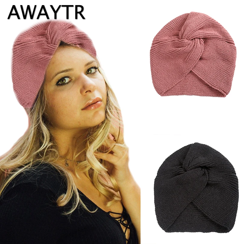 Женская шапка AWAYTR теплая вязаная в богемном стиле на зиму и осень модные мягкие