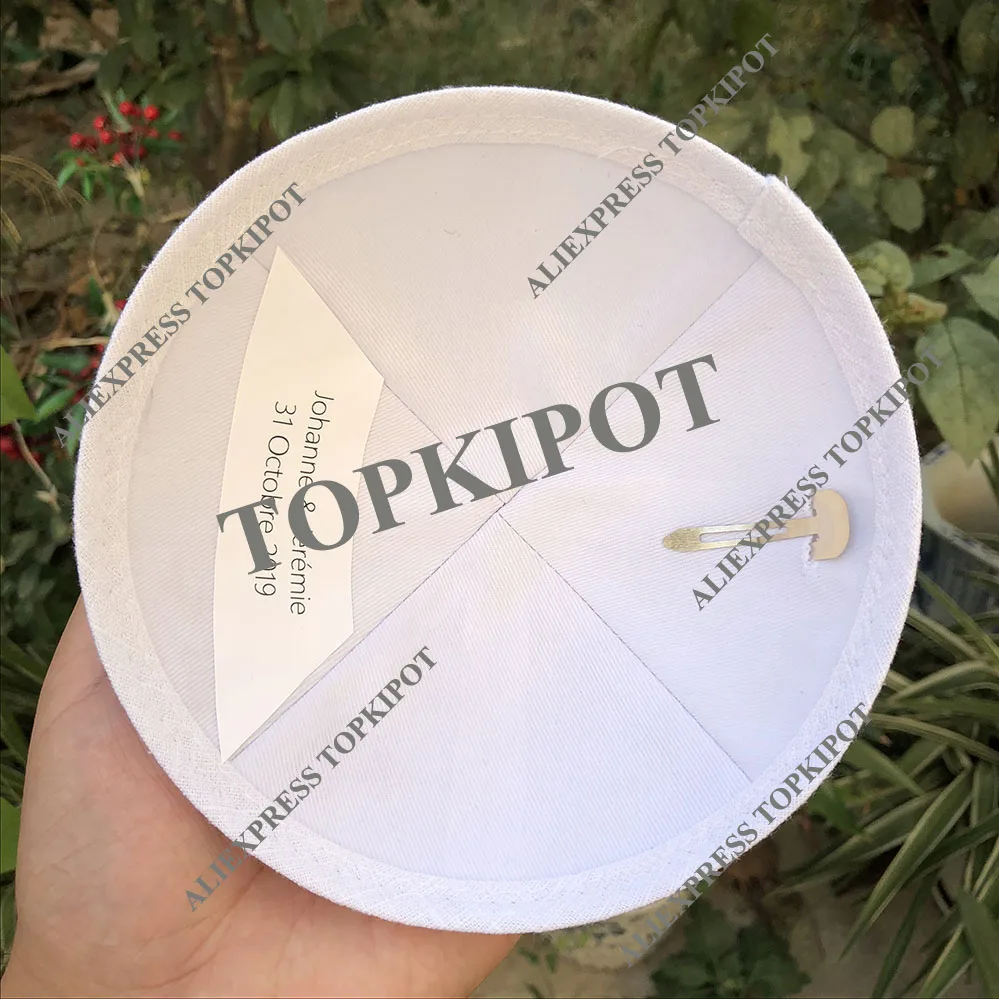 Белые льняные KIPOTS с вышивкой из розового золота
