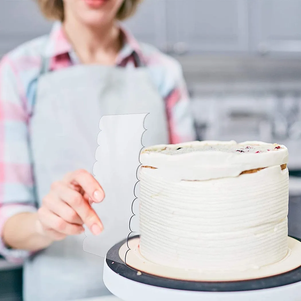 

4 X Queen Cake Plow 2 X Plastic Planer Cake Acrylic Cake Scraper Smoother Stripes Edge Side Cake Cream Scraper Frosting Comb