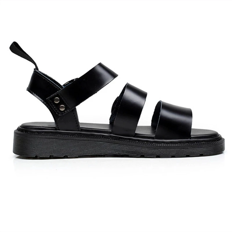 

Men's new casual outdoor summer shoes leather non-slip breathable Roman beach sandals 2021