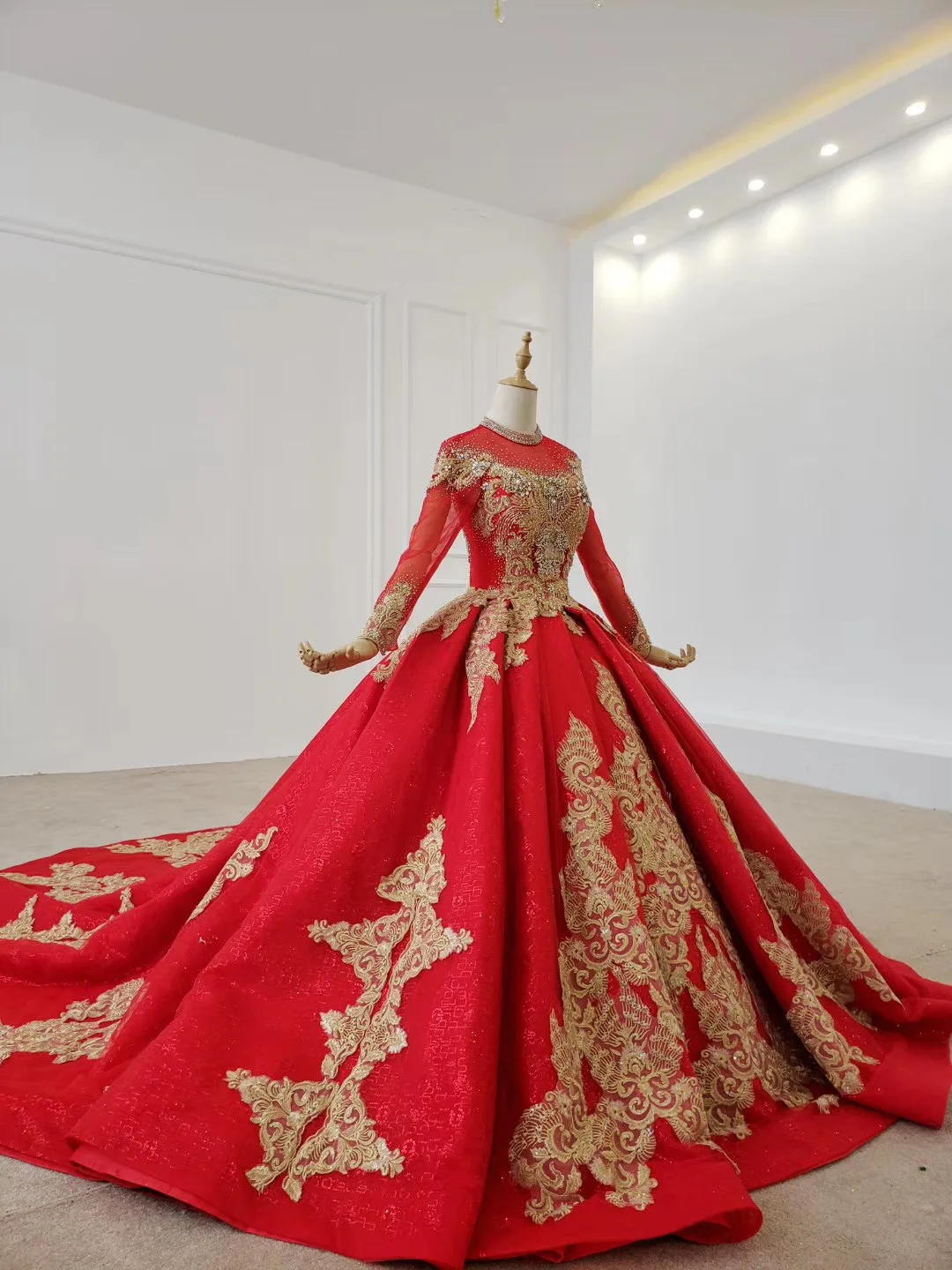 Puffy Sparkly Glitter Evening Dress Couture Luxury Prom Dresses 2020 Red Ball Abendkleider Kaftans Moroccan Celebrity Party Gown
