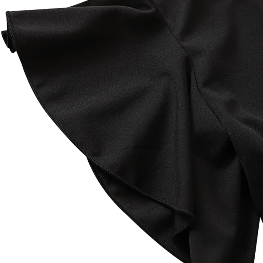 Женское платье с оборками на рукавах элегантное черное облегающее для свадебной