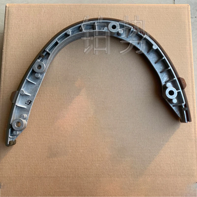 

Автомобильный направляющий рельс 2007-2018Por sch eCa yen neM aca nPa nam era 4,8 T 4.8L 3.6L 3,0 T направляющая цепи двигателя