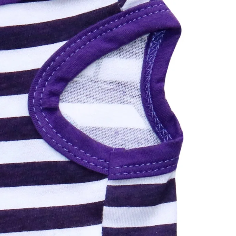 Кошачий котенок с большим глазом в полоску одежда милый щенок кошка футболка