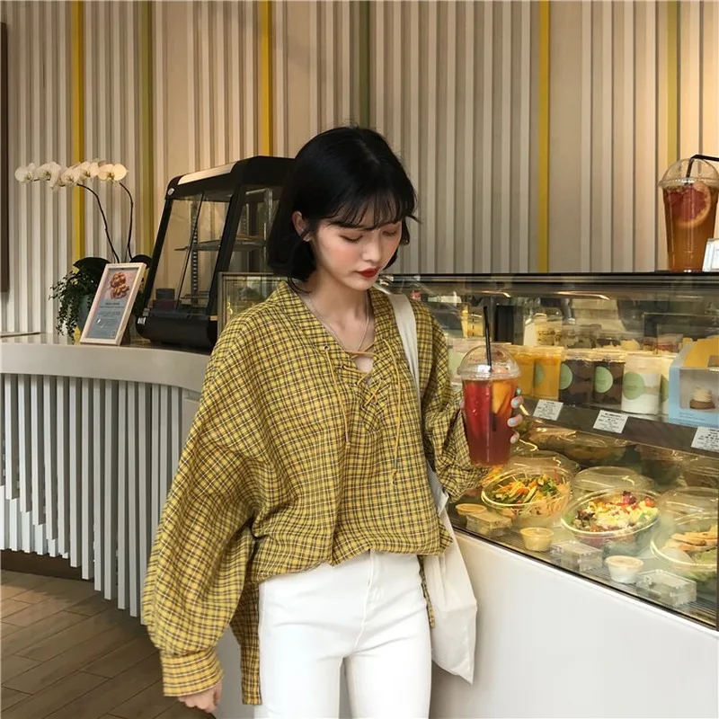 

Plaid Shirts Batwing Sleeve V Neck Loose Casual Blusas Mujer Autumn Lace Up 2020 Blouses Women Tops Vintage