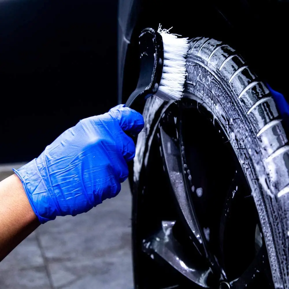 Щетка скраб для обода колеса автомобиля щетка автодетейлинга специальная из