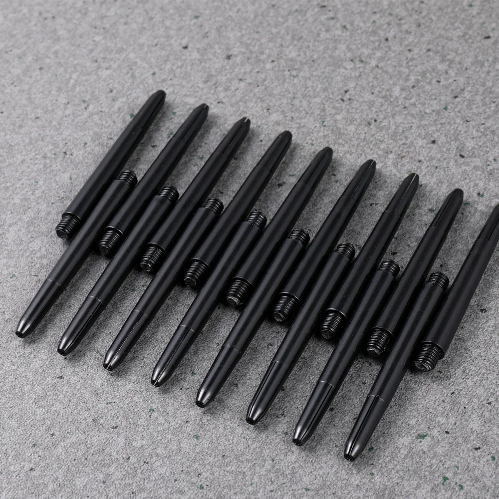 

BESPORTBLE 100pcs Dart Shafts Darts Accessories Stems Pole Rod with Standard 2BA Screw Thread (Black)