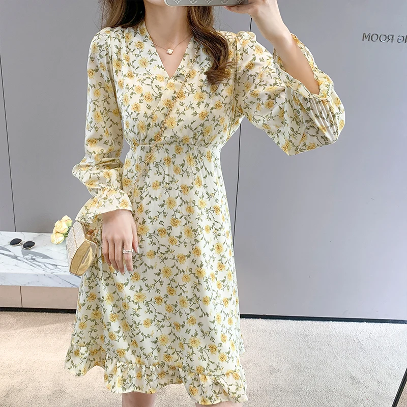 

2021 Autumn Floral Print Chiffon Long Sleeve V-Neck Slim Dress