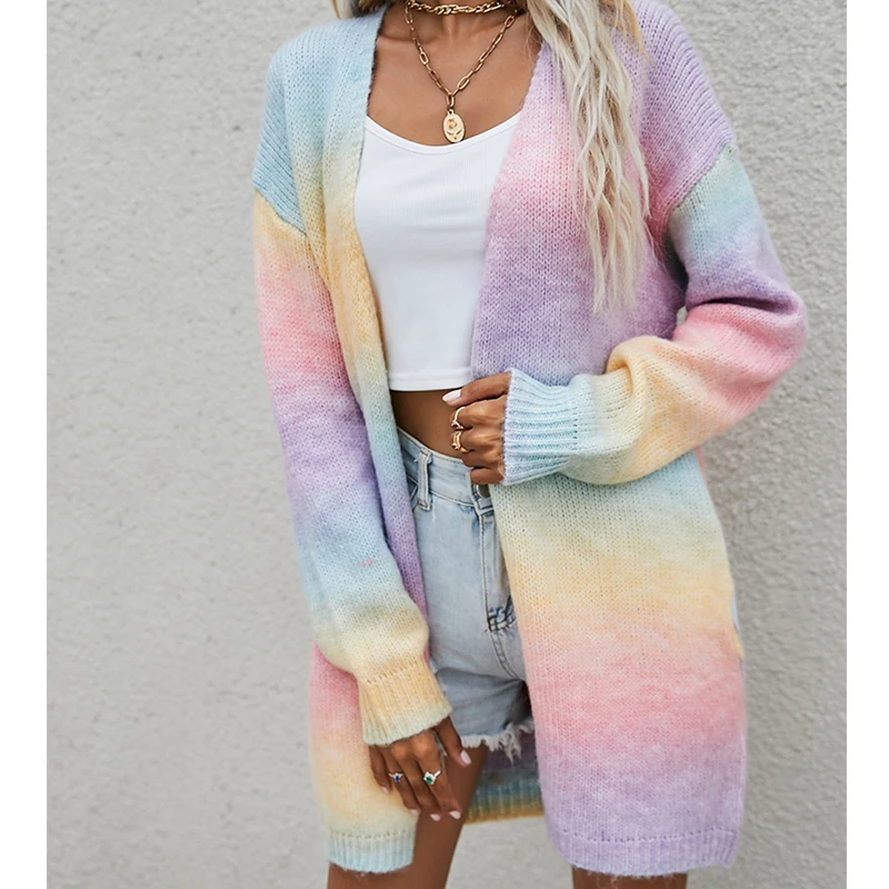 Женский трикотажный свитер в радужную полоску с круглым вырезом | Женская одежда