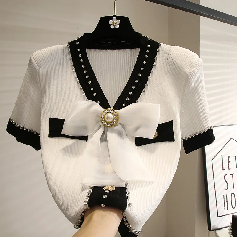 

Heavy Industry Nail Diamond Bow Icing Silk Sweater Women 2021 Summer New Style Small Fragrance Short-sleeved V-neck Short Top