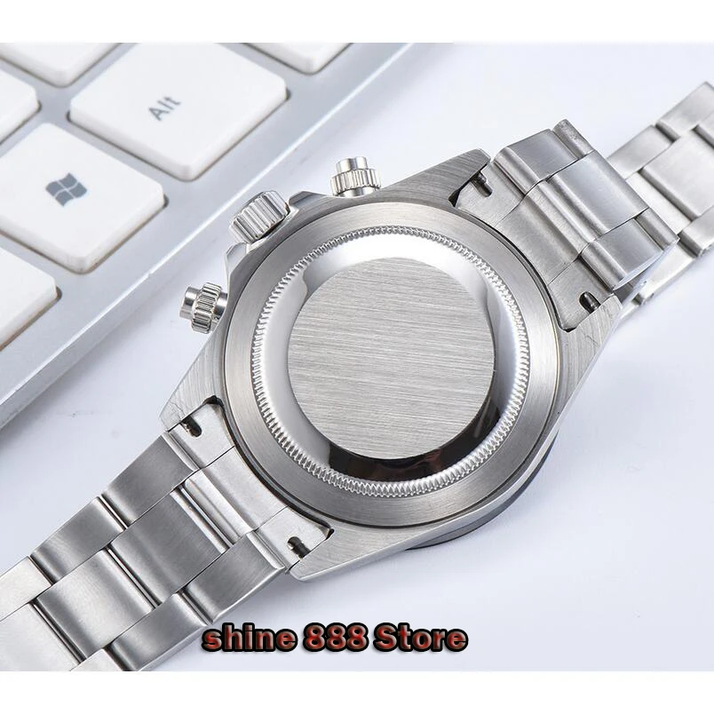 Мужские кварцевые часы с сапфировым хрусталем и хронографом белым циферблатом 39