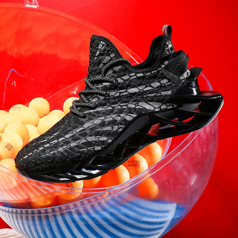 

Hot Sale Running Shoes 2020 Breathable Men's Sneakers 45 Large Size Fashion Men Jogging Casual Shoes 46 Lightweight Casual Shoes