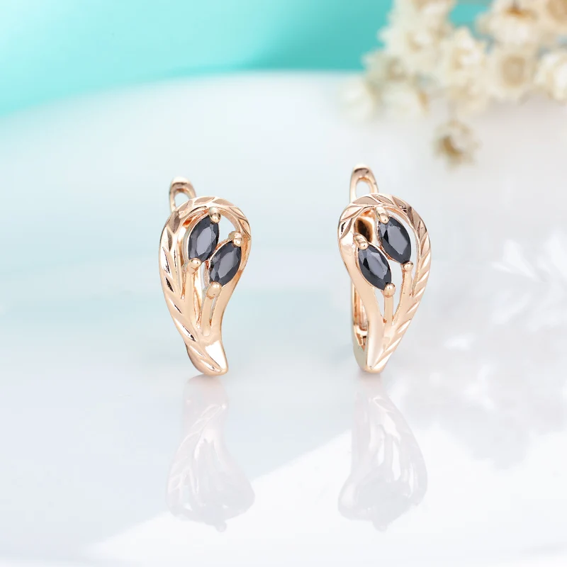 5-gold MAIKALE, модные маленькие серьги-гвоздики для женщин, красные/синие/черные/зеленые/фиолетовые серьги с кубическим цирконием, полые корейские ювелирные изделия с цветком - Окраска металла: 5-gold