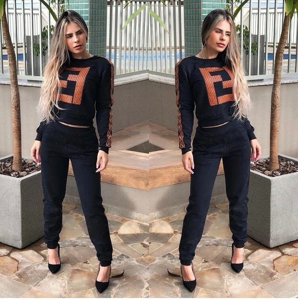 

Donsignet Fashion Women's Suit Spring New Casual Round Neck Pullover Solid Color Printing Short Trousers Two-piece Suit Regular