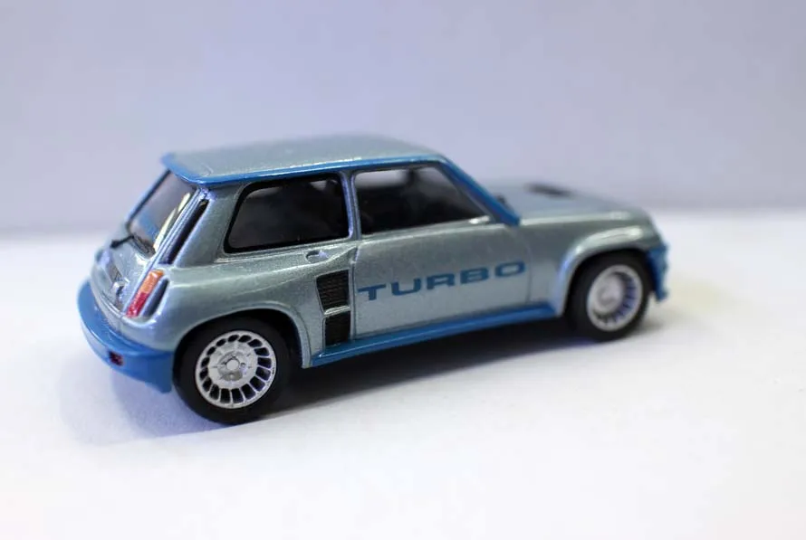 N orev 1: 64 Renault 5 Turbo классический бутик сплава автомобиля игрушки для детей Детские игрушки модель оптом