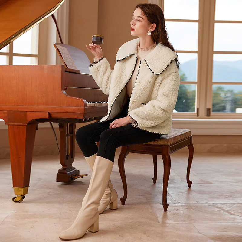 

Short Coat Women's Winter 2021 New Doll Collar Lamb Wool Style Granular Plush Fur One-piece Coat