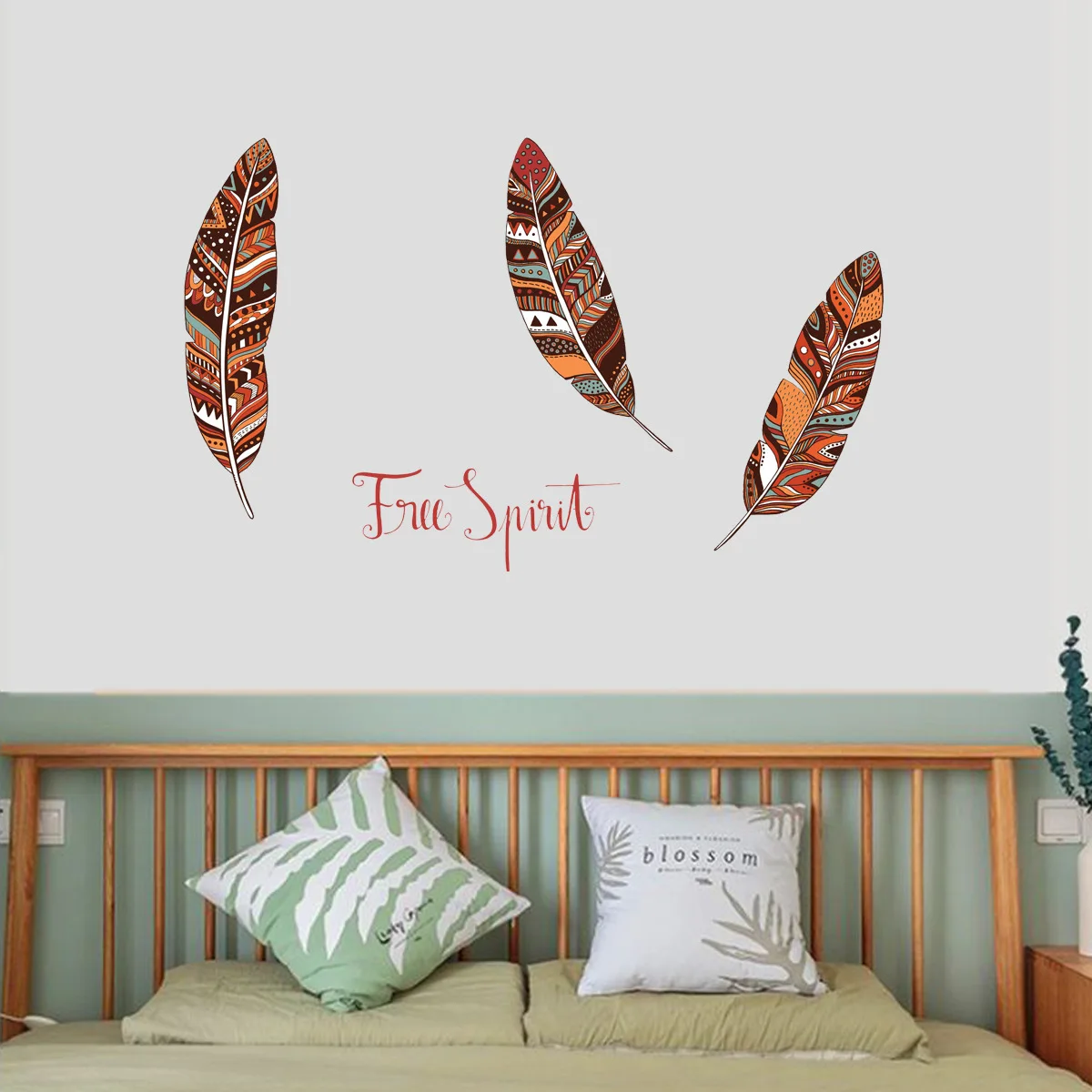 Креативные красочные настенные Стикеры с перьями наклейки для детской комнаты