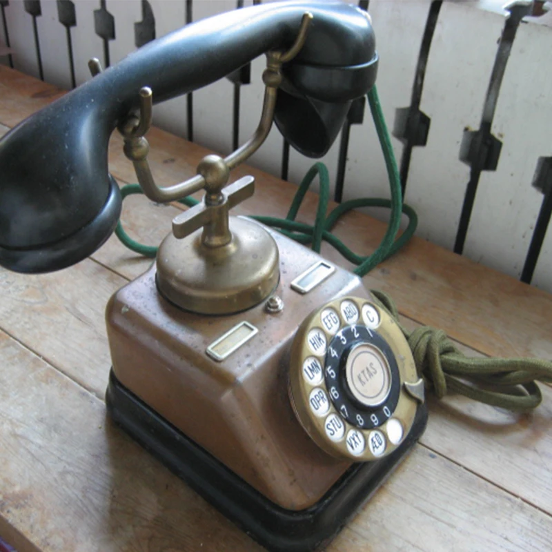 

Second-hand Old Dial Telephone /, / Antique Telephone/vinyl Telephone
