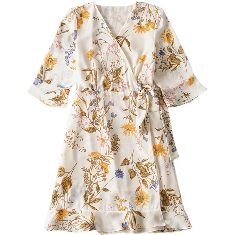 

French Romantic Retro Printed Cross V-neck Slim Dress Summer New Women's One-Piece Ruffled Dress