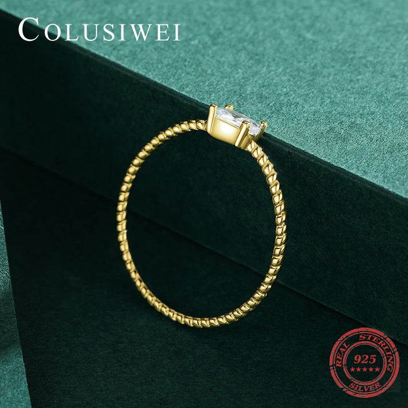 Кольцо женское овальное из серебра 925 пробы с фианитом | Украшения и аксессуары