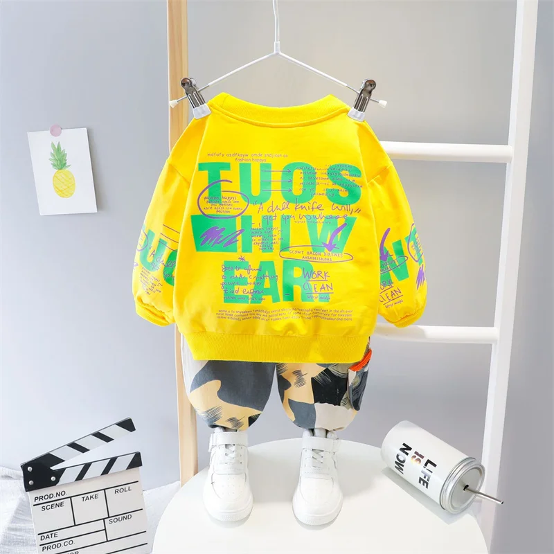 Conjunto de ropa para ni&ntilde;os, jersey de manga larga con estampado de letras y pantal&oacute;n de camuflaje, ch&aacute;ndales infantiles, primavera y oto&ntilde;o, 2 uds., novedad de 2021-1