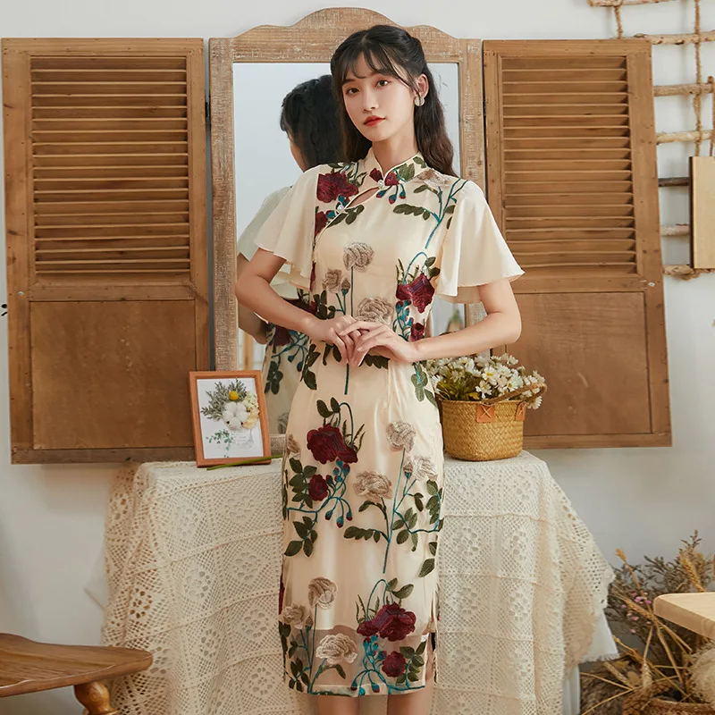 

Lotus Leaf Sleeve Cheongsam Chinese Fashion Women Dress Slim Girl Daily Retro Rose Embroidery Mid-length Skirts Chipao Dresses