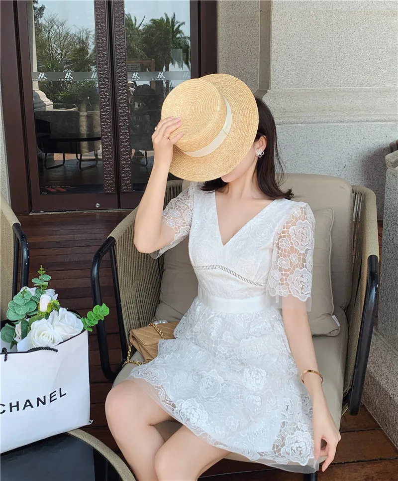 

Solid Short Sleeve Dresses Women Solid White Boho Party Sexy Embroidery 2021 Vintage Lace Mesh Lace Dress A-Line Elegant Summer