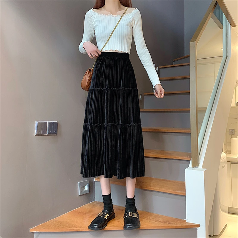 

Бархатная плиссированная длинная юбка в стиле ретро, осень и зима 2022, юбка-трапеция средней длины с высокой эластичной талией для молодых же...