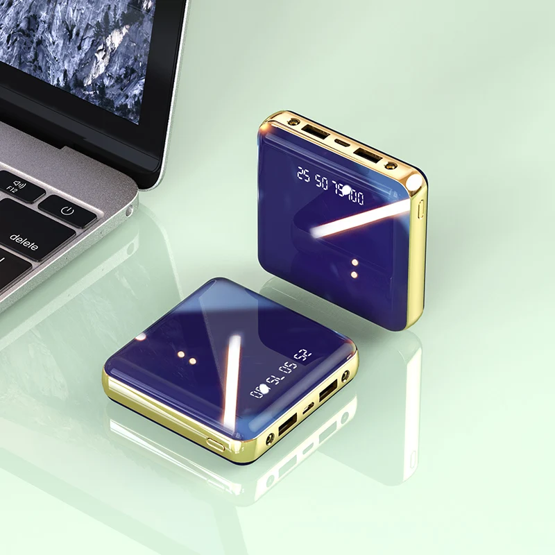 Компактный внешний аккумулятор на 30000 мА · ч с двумя USB-портами и ЖК-дисплеем |