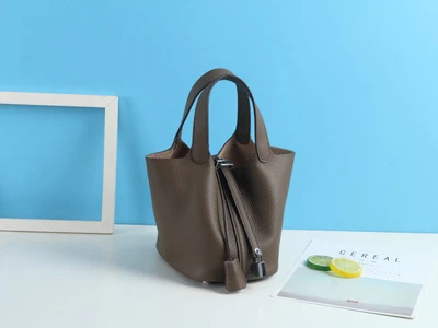 Dark Grey Unua amo Brand Women Handbags Fashion High Capacity Basket Bag Ladies Luxury Genuine Leather Bucket Totes Hand Bags - Цвет: Dark Grey