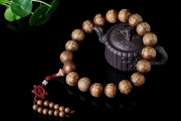 Зеленое сандаловое дерево тибетское буддистское Писание 18 + 1 четки Мала