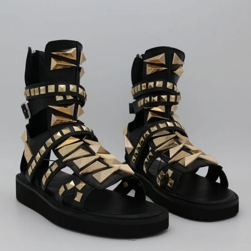 Летние мужские сандалии гладиаторы с высоким берцем и металлическими заклепками