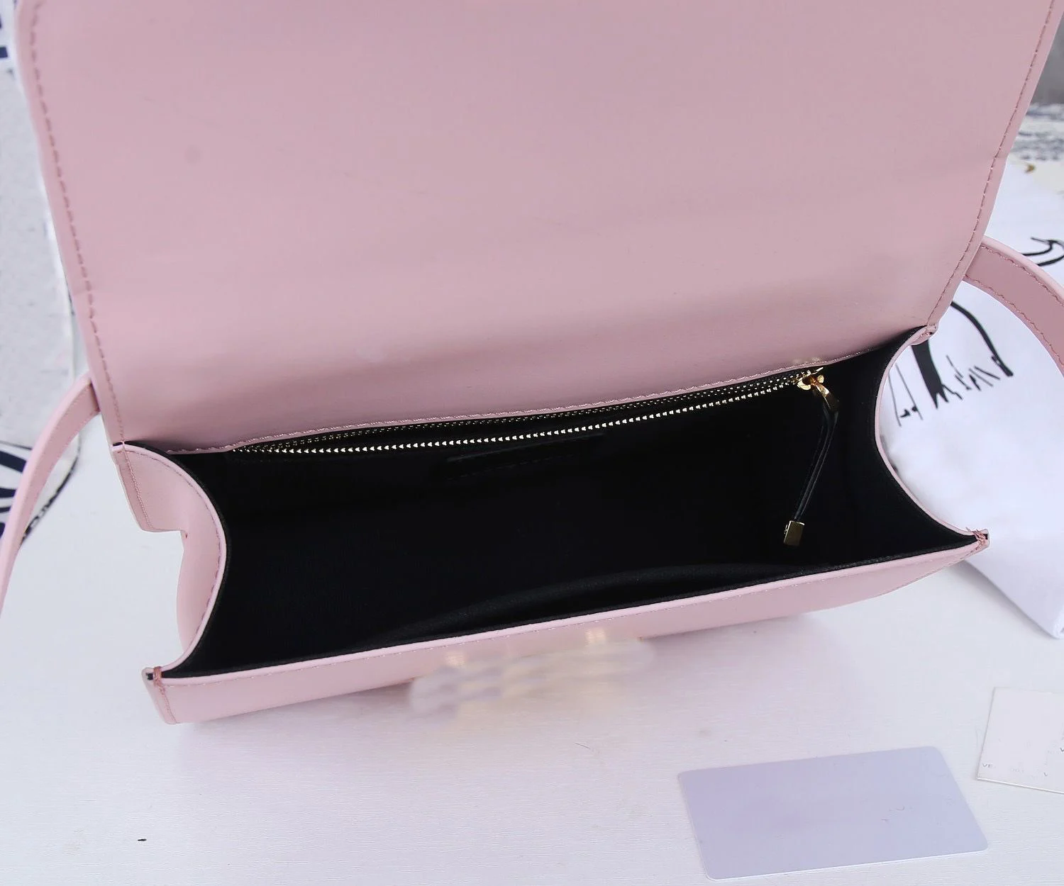

Bag women 2021 new fashion leather bag shoulder messenger bag method niche western style small square bag tide wild goddess bag