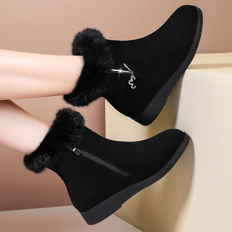 

Ankle Boots for Women Faux Fur Thick Plush Warm 2021 New Crystal Chain Wedges Snow Boots Woman Comfortable Low Heel Botas