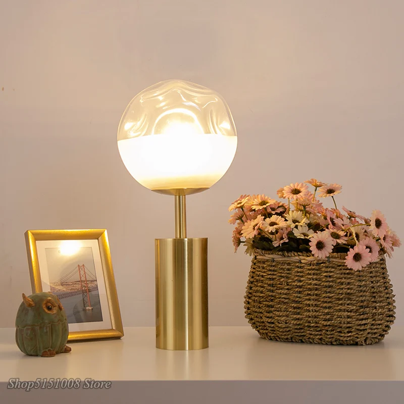 Скандинавские настольные лампы теплые прикроватные для спальни постсовременный