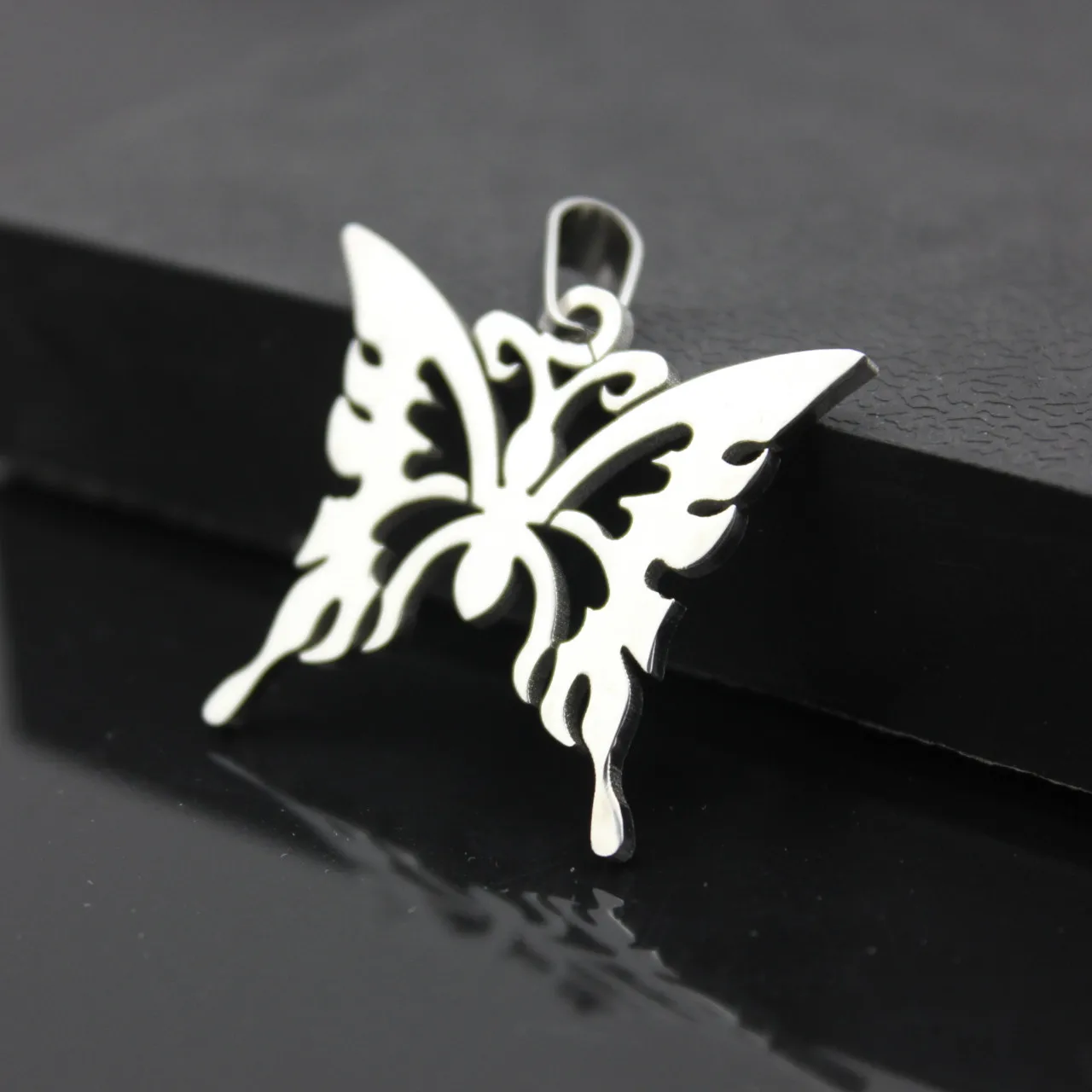 Ожерелье с подвеской-бабочкой из титановой стали 10 шт. |